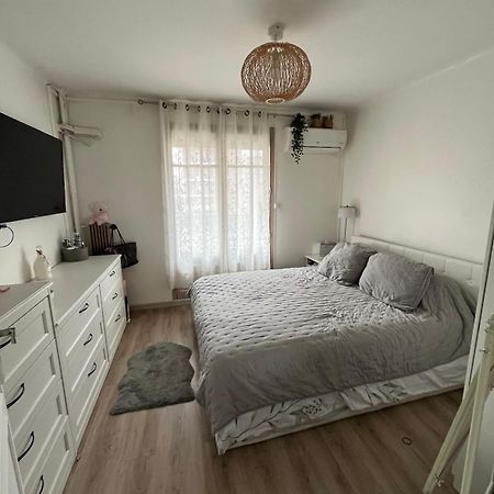 En Face Du Velodrome Daire Marsilya Dış mekan fotoğraf